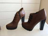 Botins em Pele novos, Camel 36