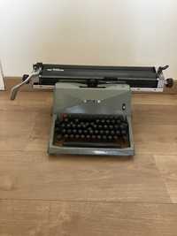 Antiga Máquina de Escrever Olivetti Diaspron 82