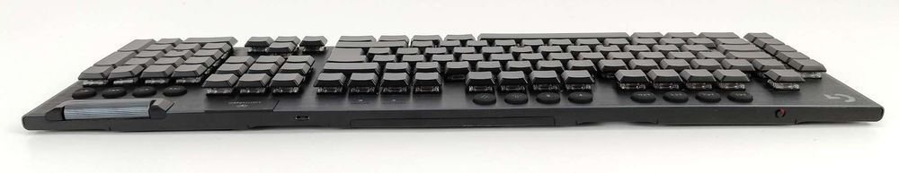Logitech G915 XLIGHTSPEED Mechaniczna podświetlana klawiatura QWERTY