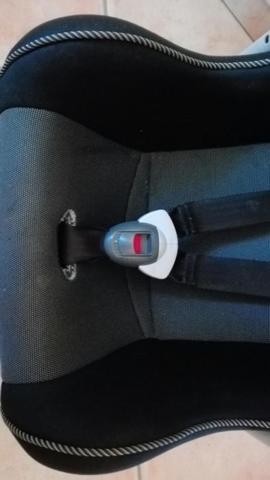 Fotelik-nosidełko BMW 0+,oryginalny samochodowy