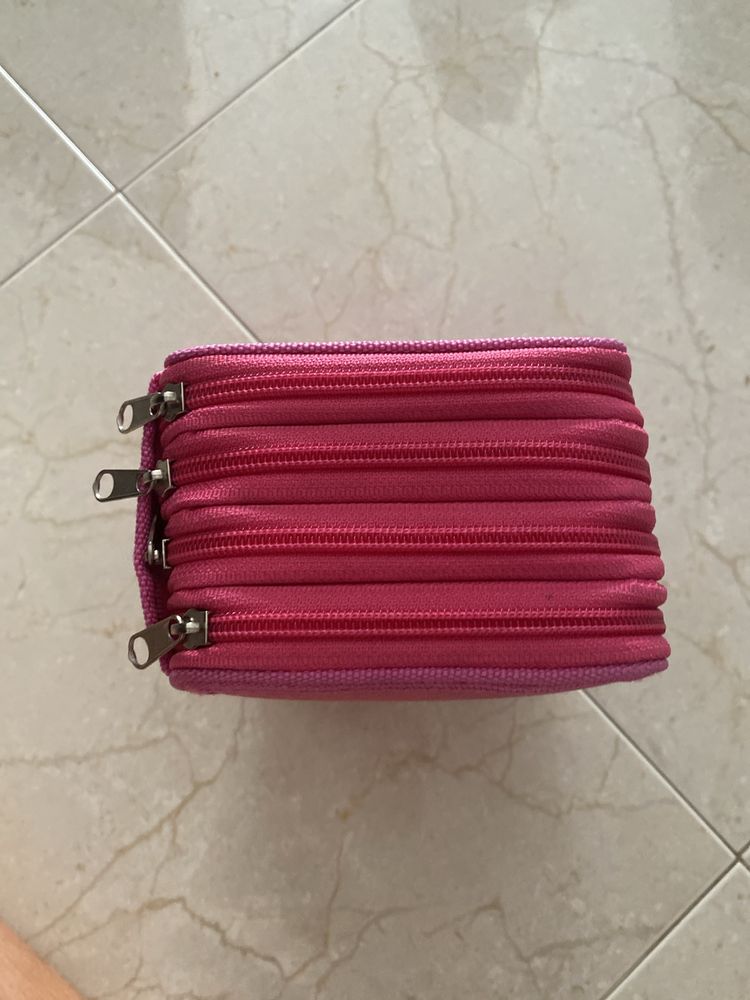 Estojo cor de rosa