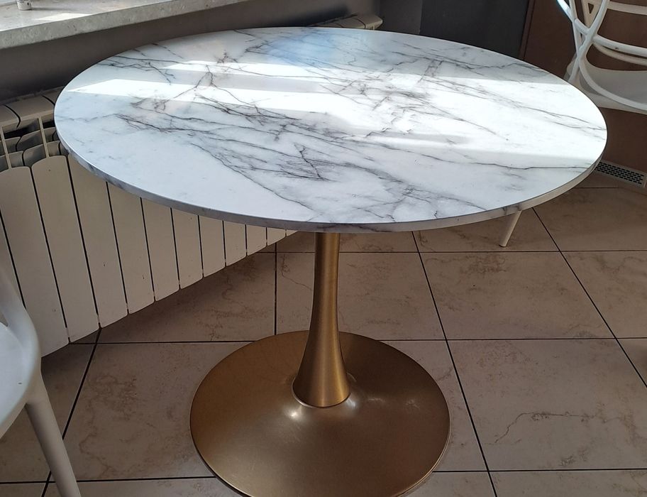 Okrągły stół 90 cm zlota podstawa imitacja marmur