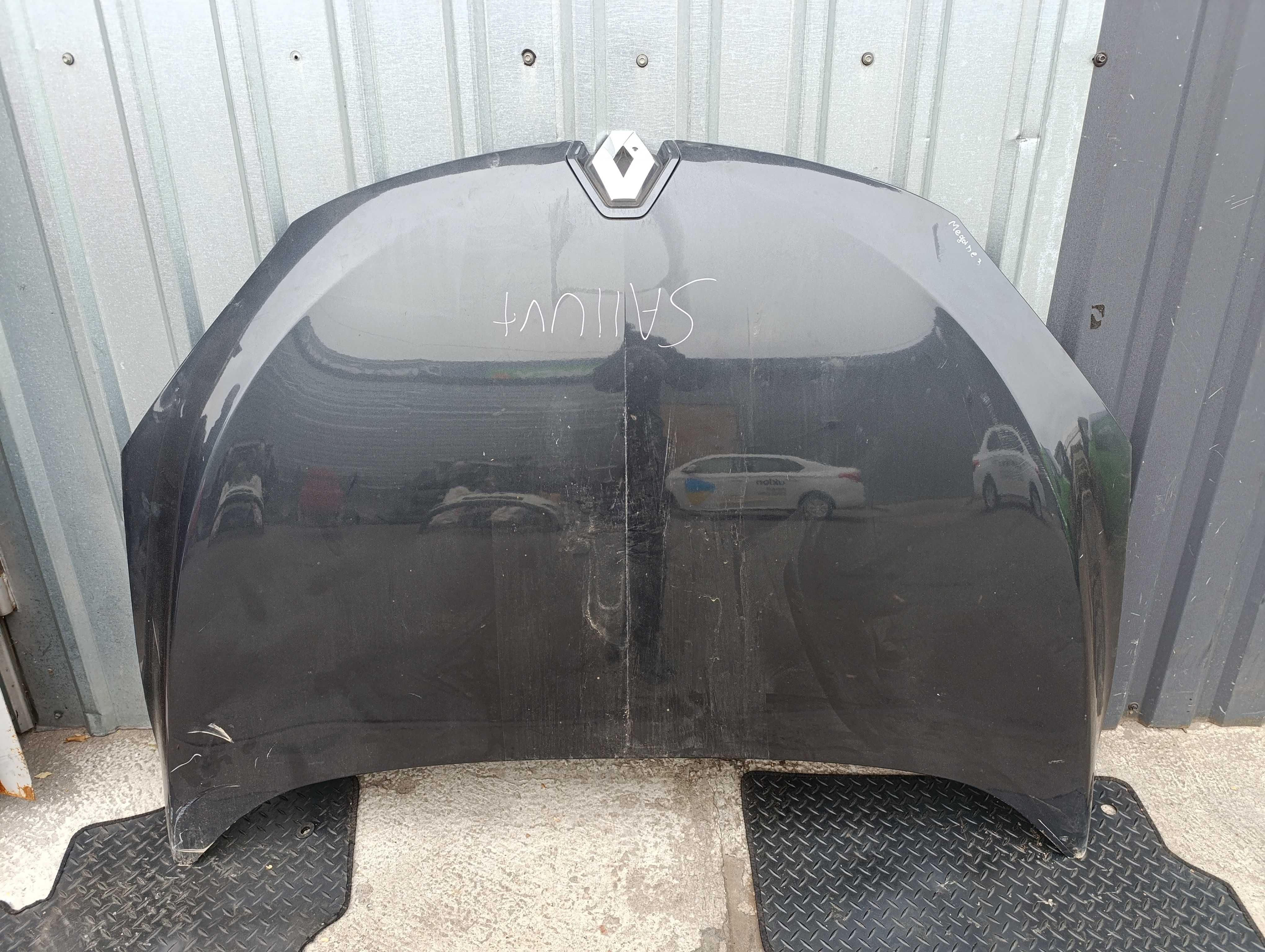 Капот Renault Megane 3 2008-13г.в., дорестайлинг