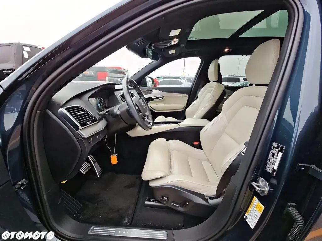 Volvo XC 90 T6 R-Design 7-Os/2.0L/Auto Sprawdzone