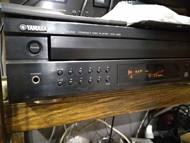 Yamaha CDC-685 стаціонарний CD програвач на 5 дисків
