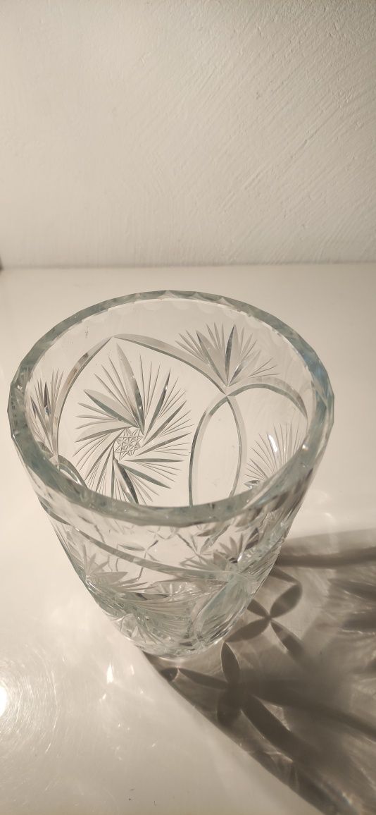 Piękny wazon kryształowy