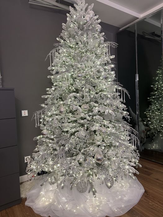 Ялинка 2,2м на крабах