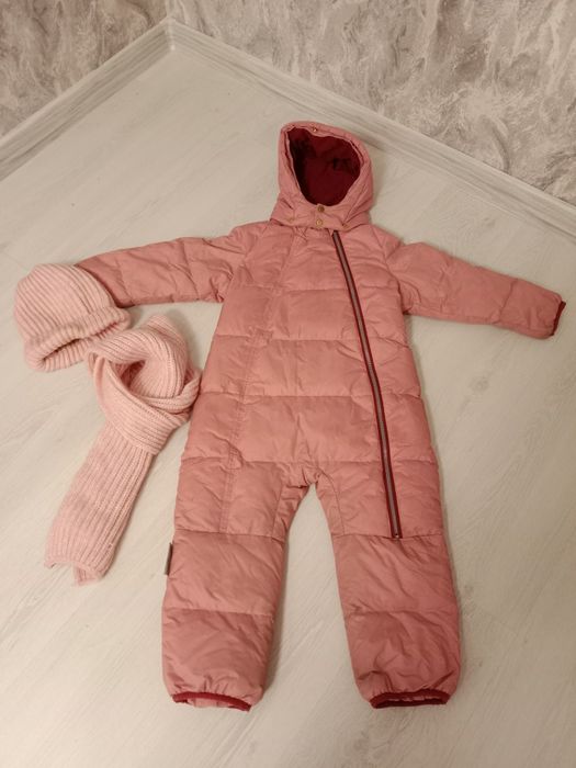 Пуховый комбинезон,сдельный,зимний  комбинезон  104-110-116
