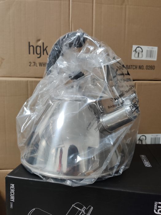 Nowy czajnik z gwizdkiem,2L,trójkąt, lepsza stal 304, gaz, indukcja