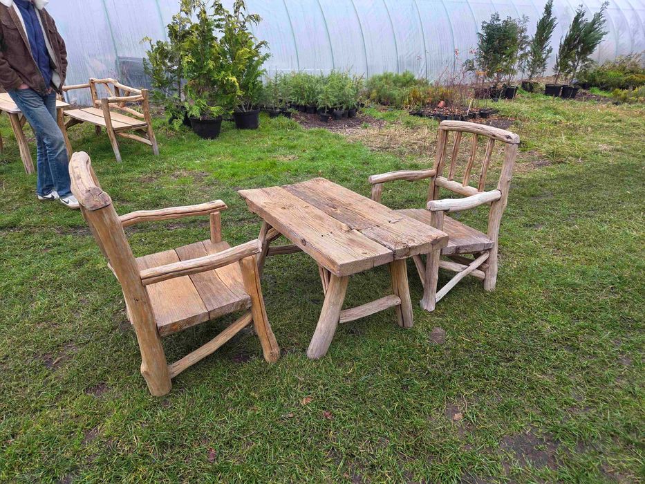Komplet mebli ogrodowych ręcznie robionych