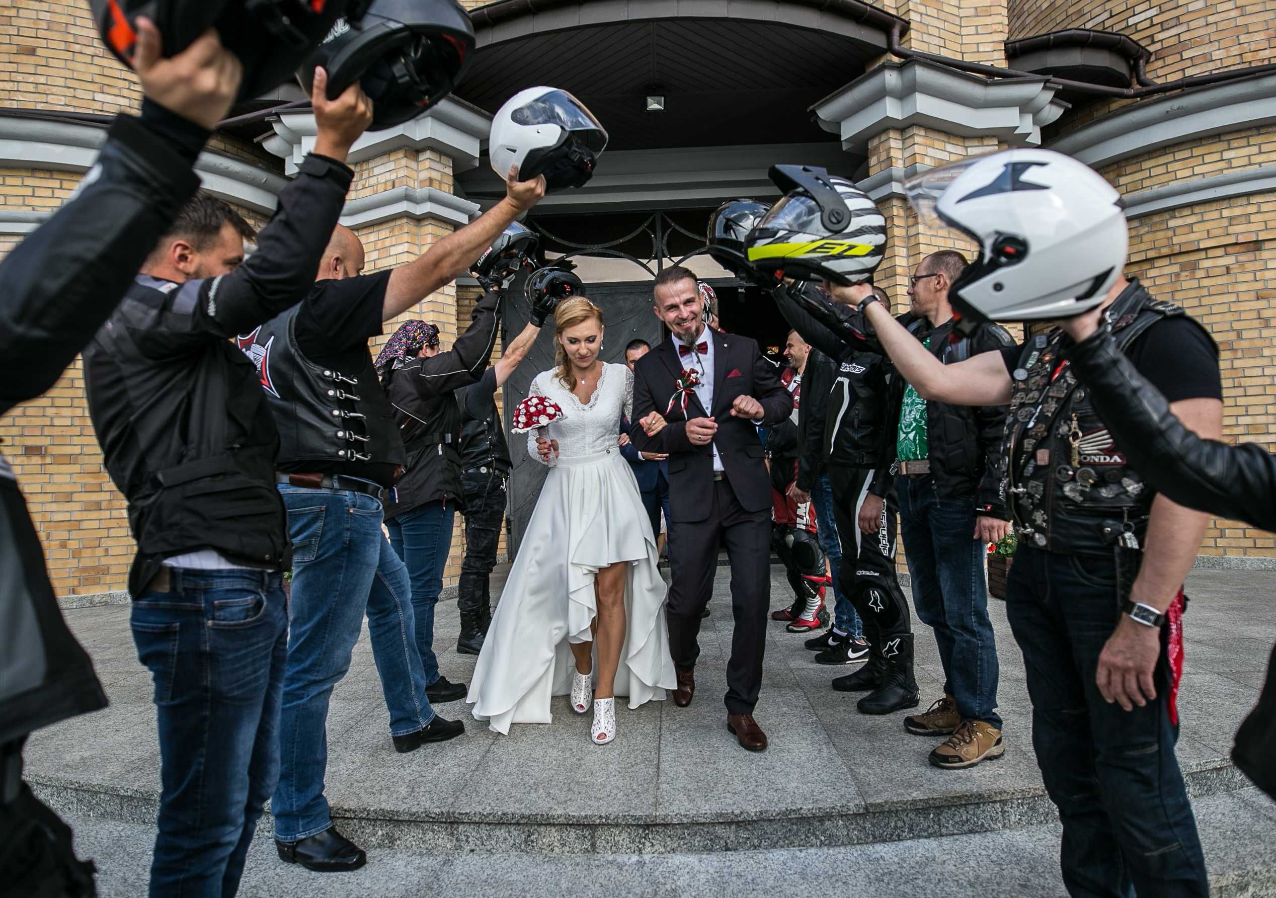 VIDEO FOTO ROBERT kamerzysta i fotograf na ślub i wesele Białystok