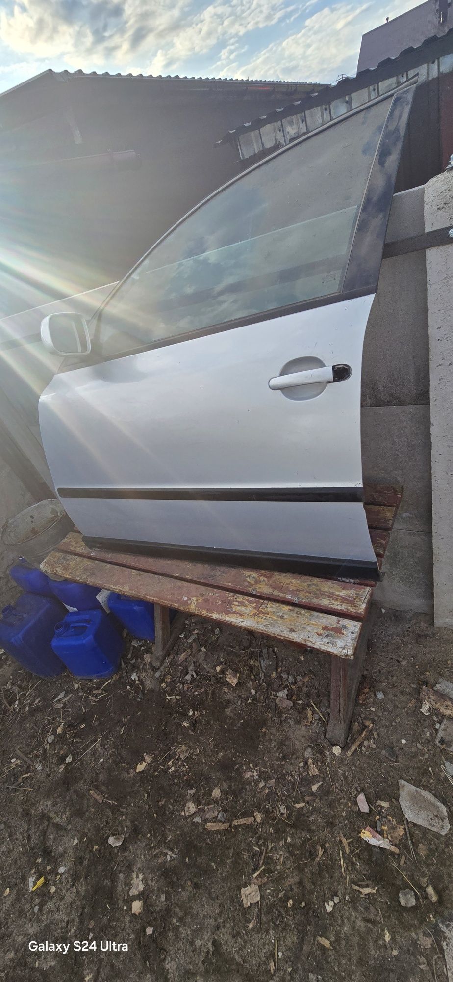 Drzwi vw Passat b5 sedan   prawe  lewe kpl