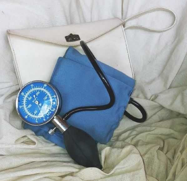 Ciśnieniomierz Retro PRL + etui