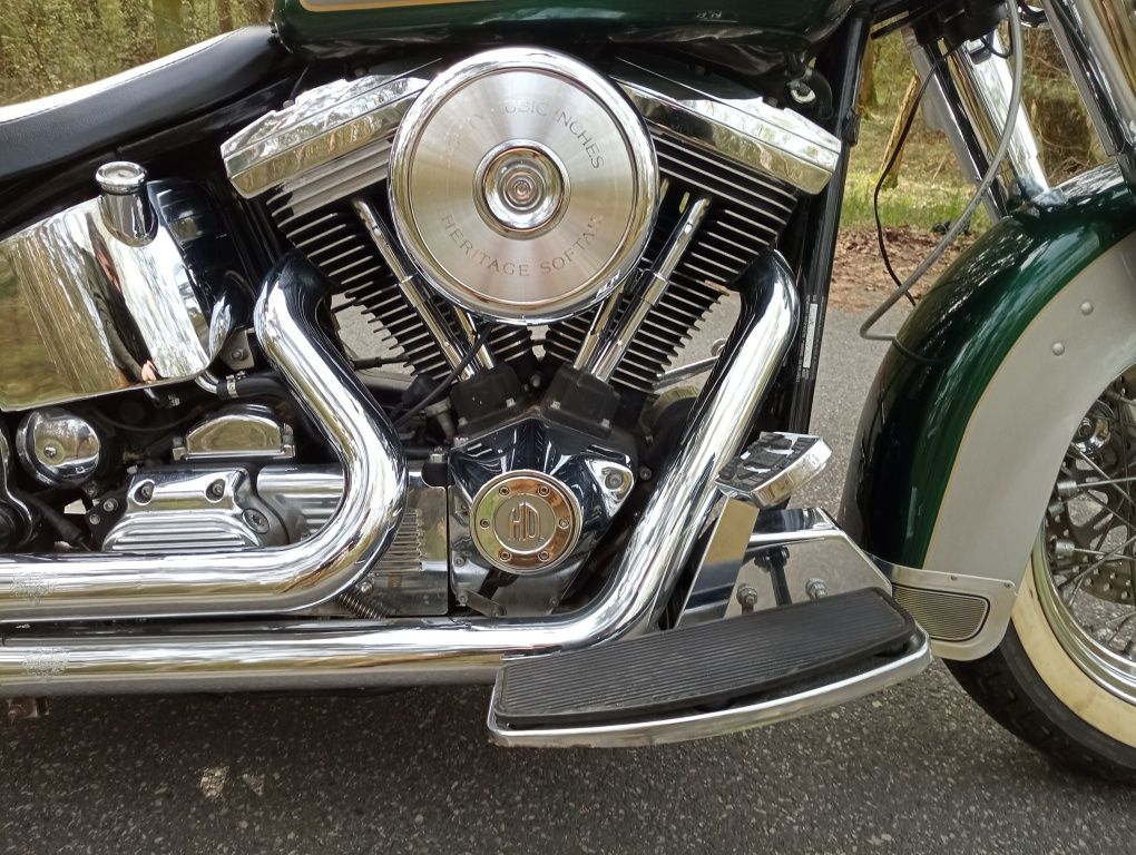 Harley FLSTN Nostalgia Softail EVO