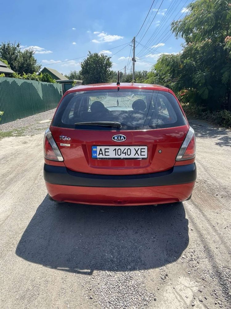 Продам Kia Rio в отличном состоянии