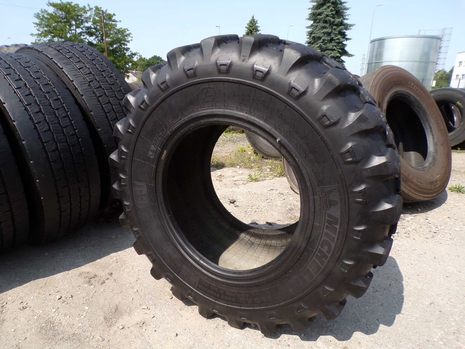 opona 400/70R20 16.0/70R20 MICHELIN (1000 netto)