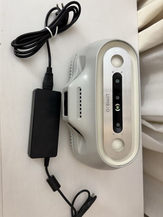 Consola de jogos físicos LYMB ONE da LYMB.iO.