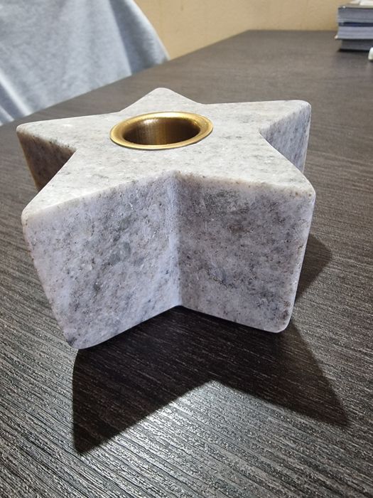 Świecznik pojedyńczy marmur