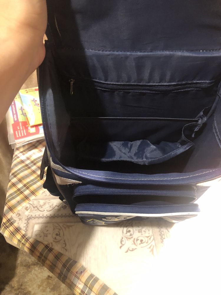 Сумка, рюкзак, шкільний ранець (рюкзак)