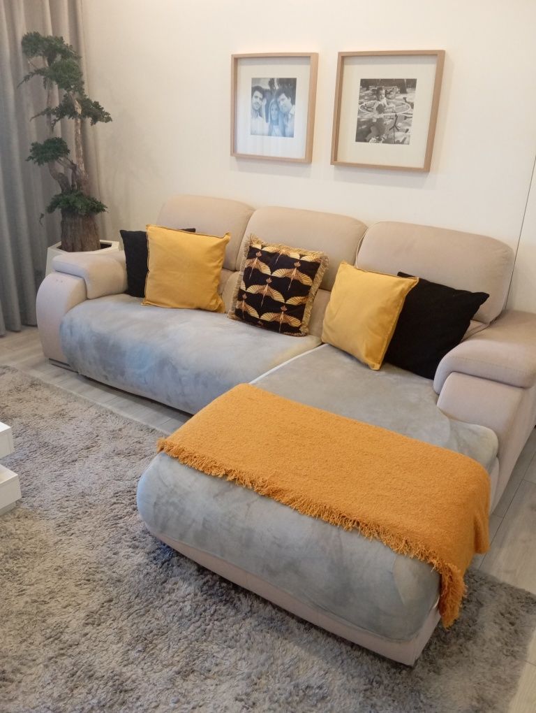 Sofá  com chaise long
