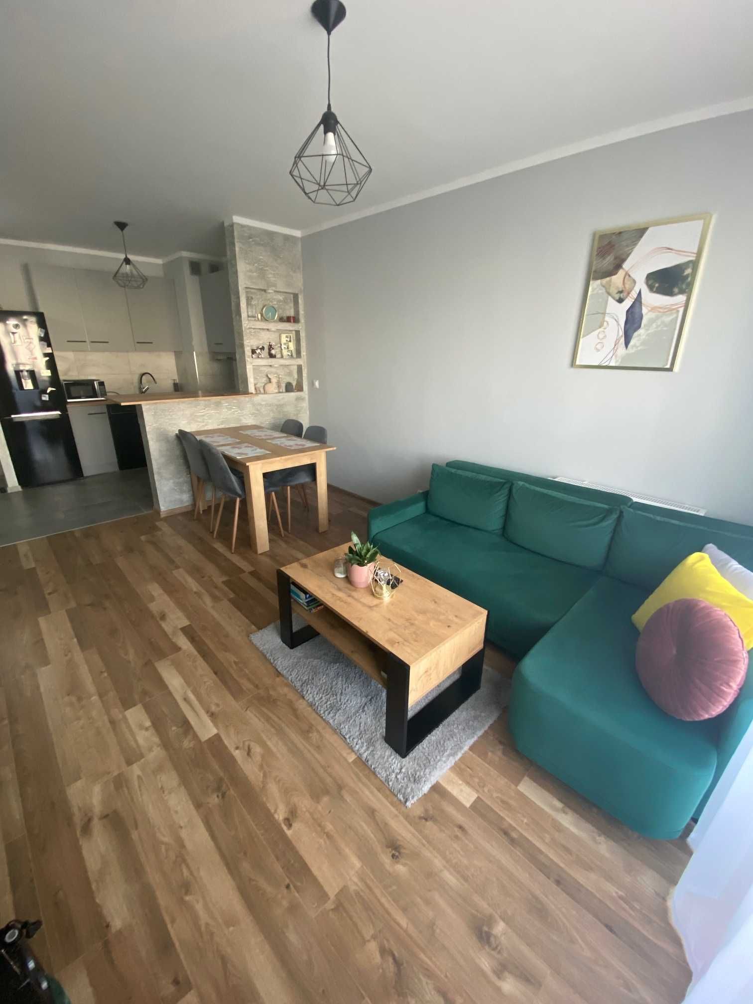 OD LISTOPADA. Wynajmę 2-pok 40m2 mieszkanie położone na osiedlu Jar.
