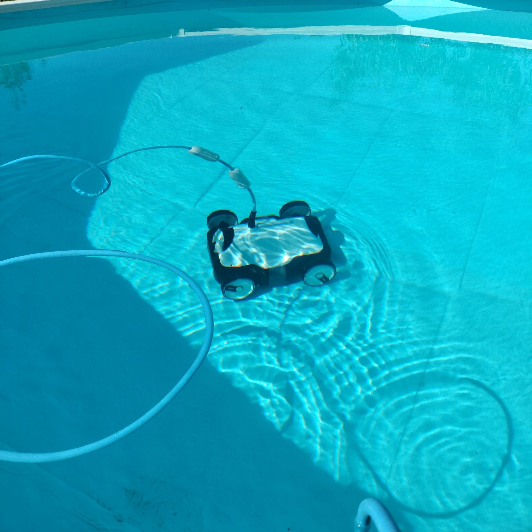 ROBOPOOL MIA 58478 automatyczny odkurzacz robót basenowy 24V BESTWAY