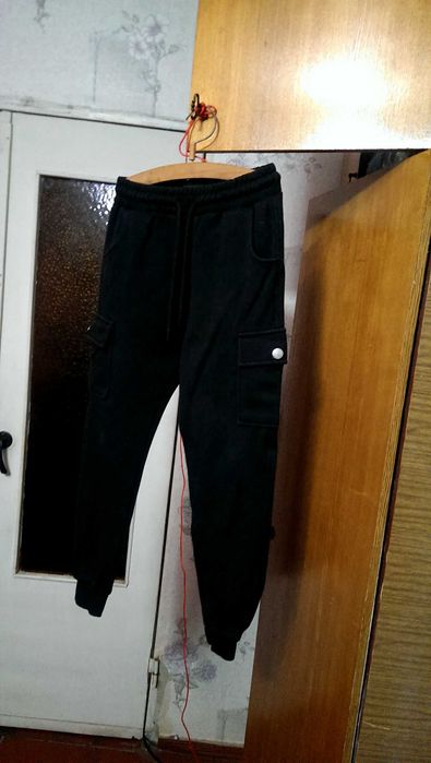 Штаны карго на мальчика  DOFFBI 140р. плотные много карманов