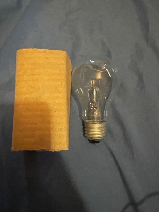 Лампа накливания 100 w