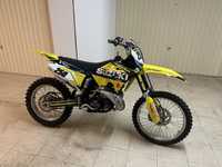 Suzuki rm 250 em bom estado geral