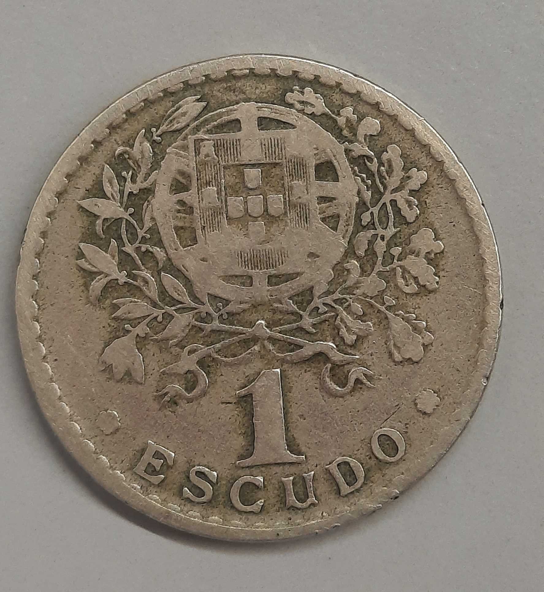 Moedas 1 escudo da República Portuguesa