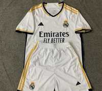 Kit Real Madrid Bellingham de 13/14 anos