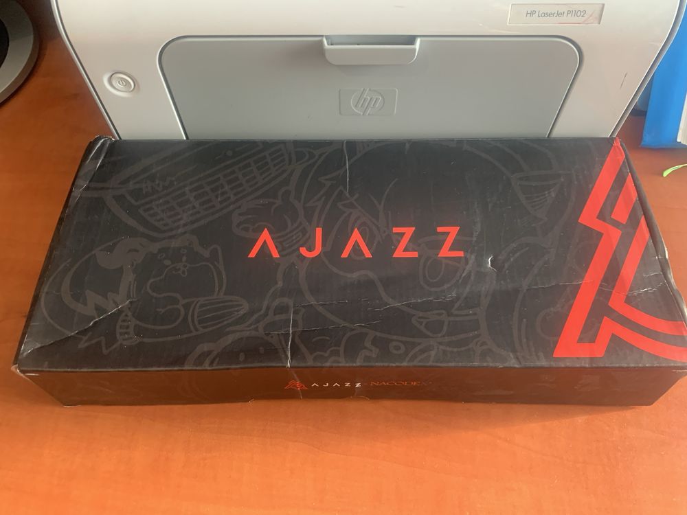 Ajazz ak 820 pro безпровідна та з екраном
