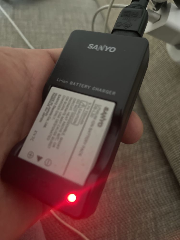 Sanyo Xacti VPC-CA6 Weatherproof Digital Camcorder Orange