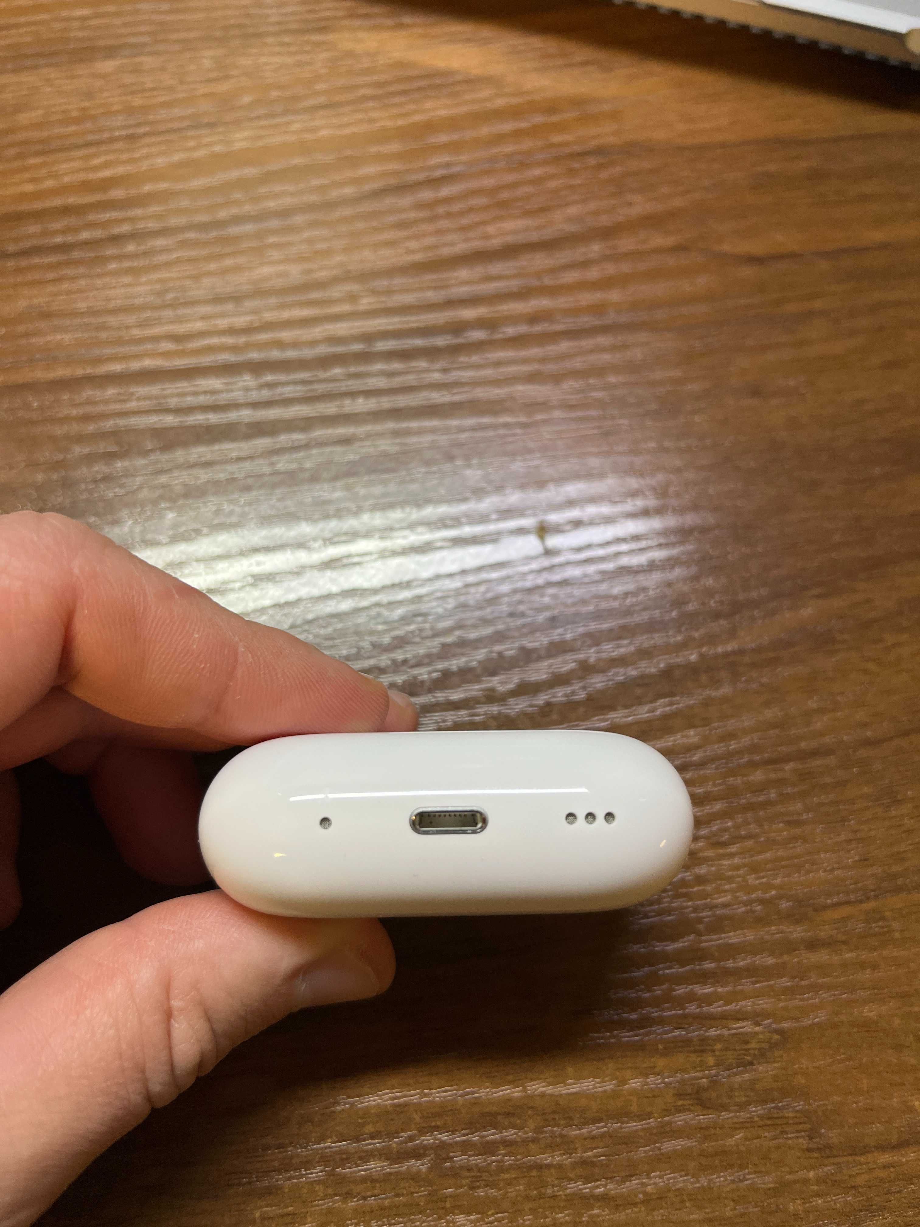Стан ідеальнй!  Apple AirPods Pro 2