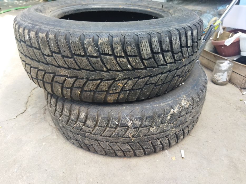 Шины зимние 205/65 R15