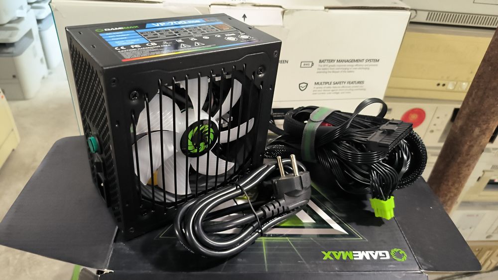 Блоки живлення Gamemax 450-750W