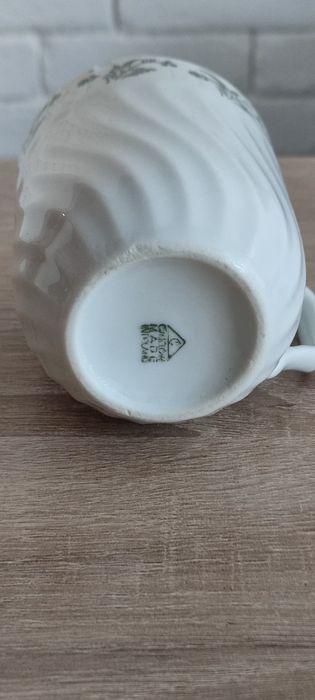 Kubek Ćmielów PRL Antyk porcelana zielone kwiaty
