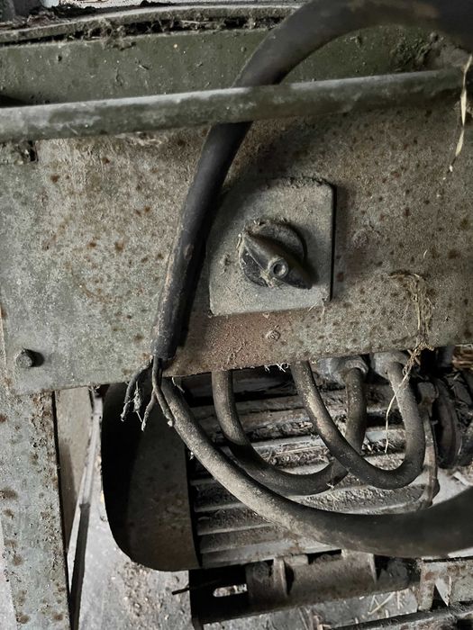 Śrutownik rozdrabniacz  do ziarna, zboża , kukurydzy itp