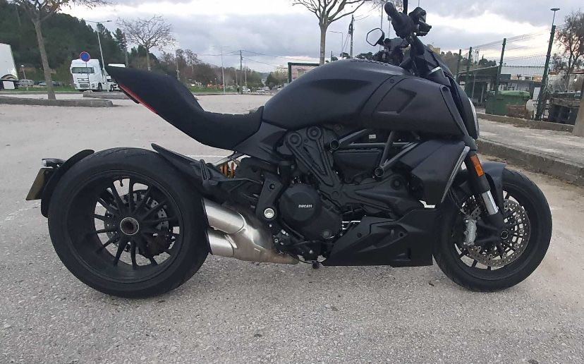 Ducati Diavel 2021 - Dark Stealth