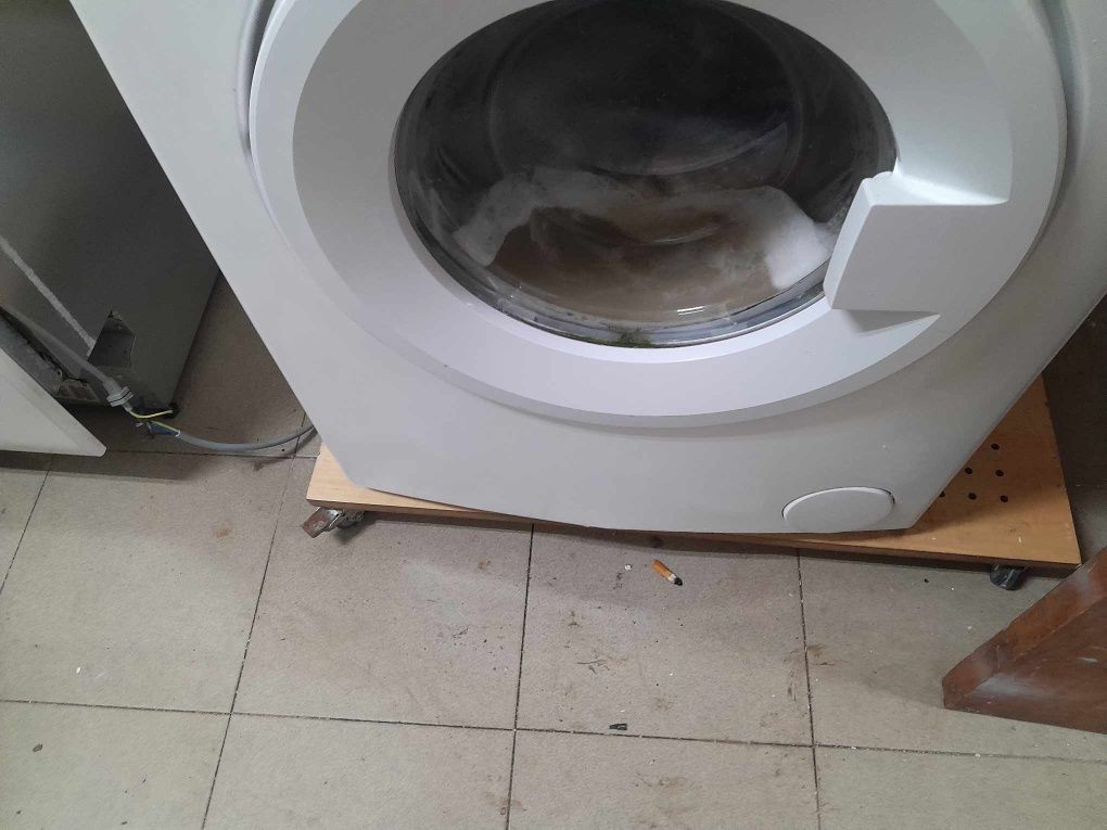 Maquina de lavar roupa princess 6kg
Com garantia 3meses 
6kg Possibili