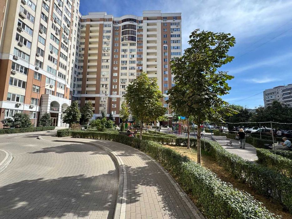 Продам комерційне приміщення 210м2 ЖК Палладіум якісна локація Бровари