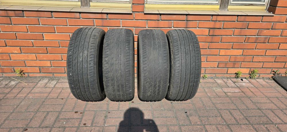 Opony Komplet 4szt Banoze X-pacer 225/55 R17 2023 Lato