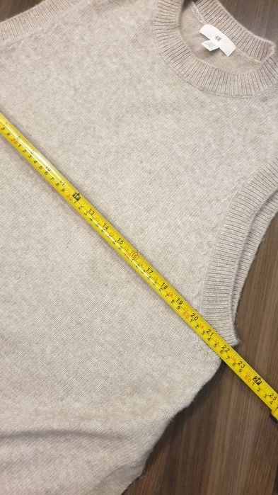 Жилет,жилетка H&M