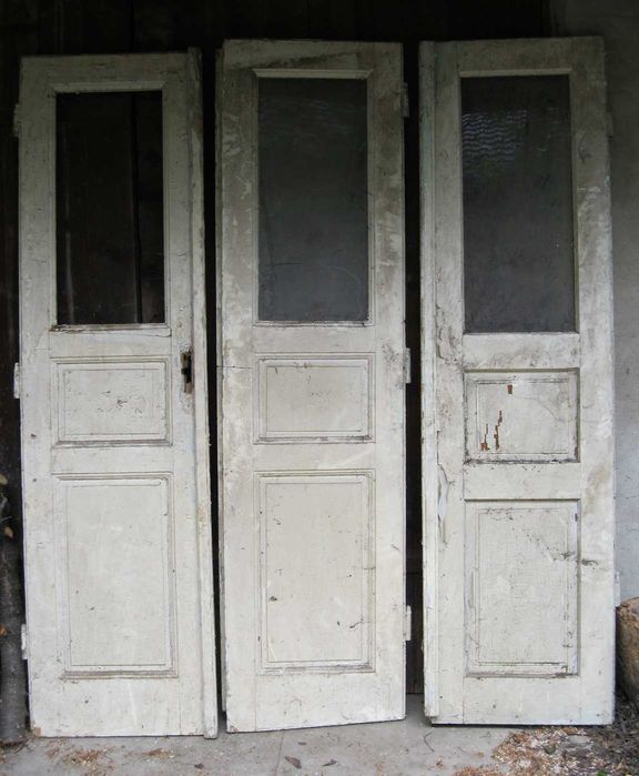 Двери деревянные новые и б/у