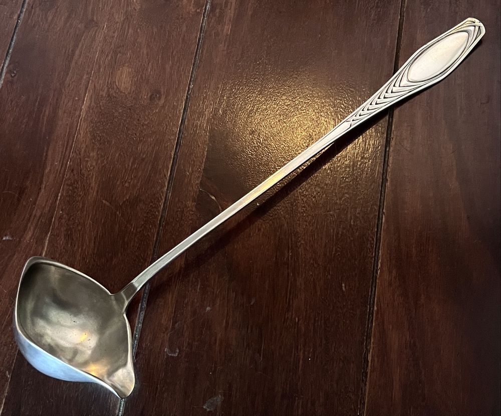 Art deco - Gigantyczna, posrebrzana chochla - Walbreu 40cm wazówka