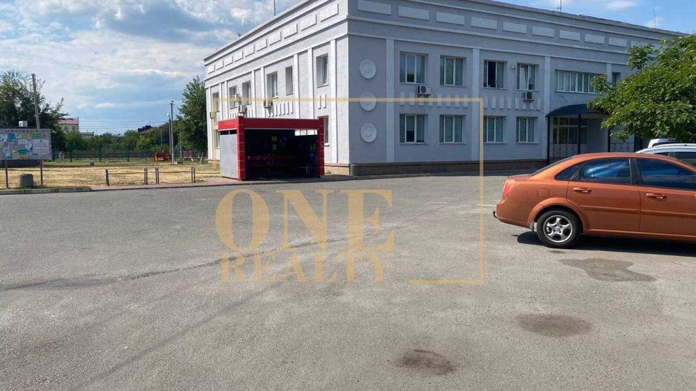 Будинок з зем. ділянкою 13.38 соток в центрі села Велика Олександрівка