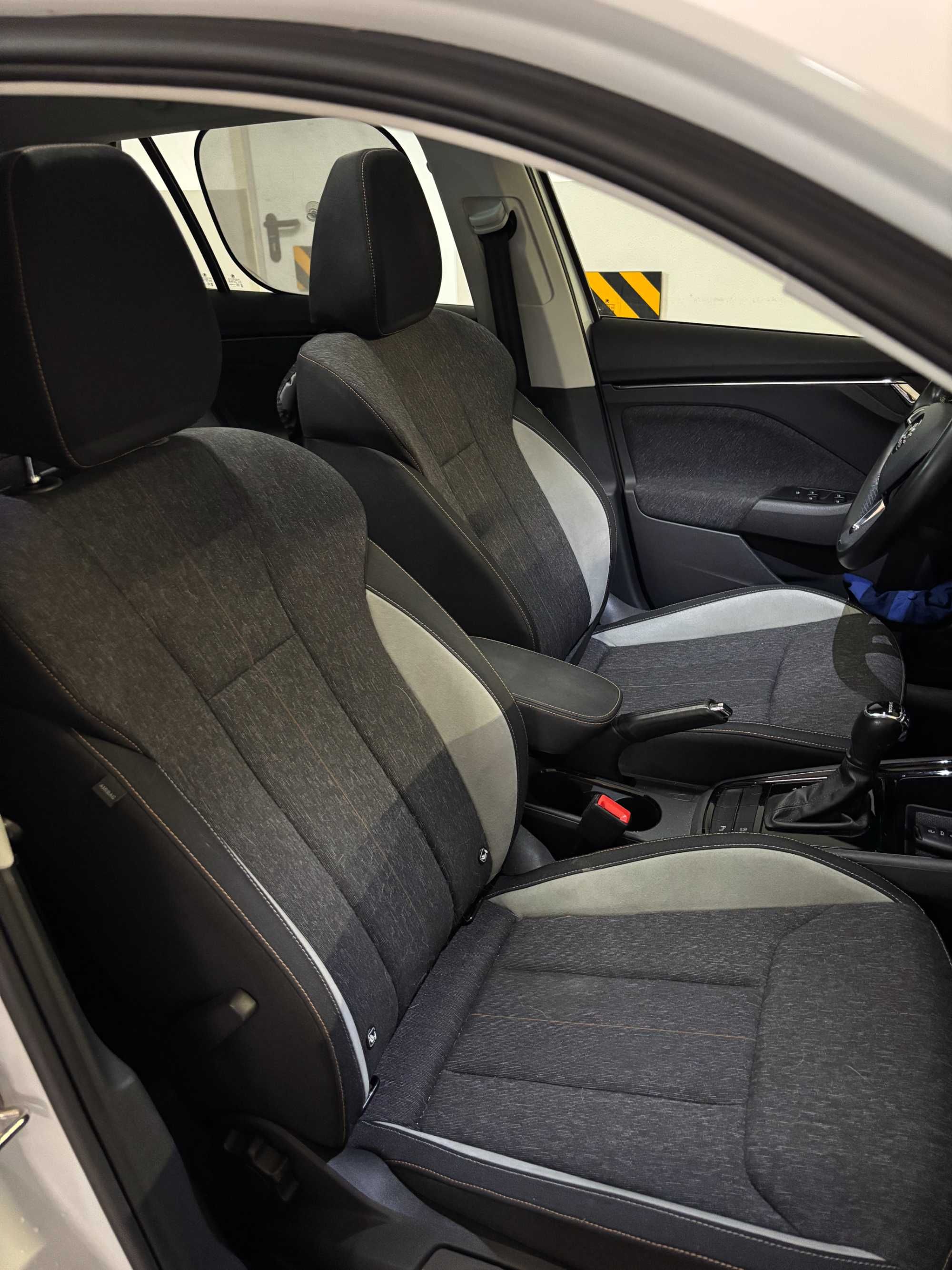Skoda Kamiq 1.0 TSI Ambition DSG Caixa automática e com full extras
