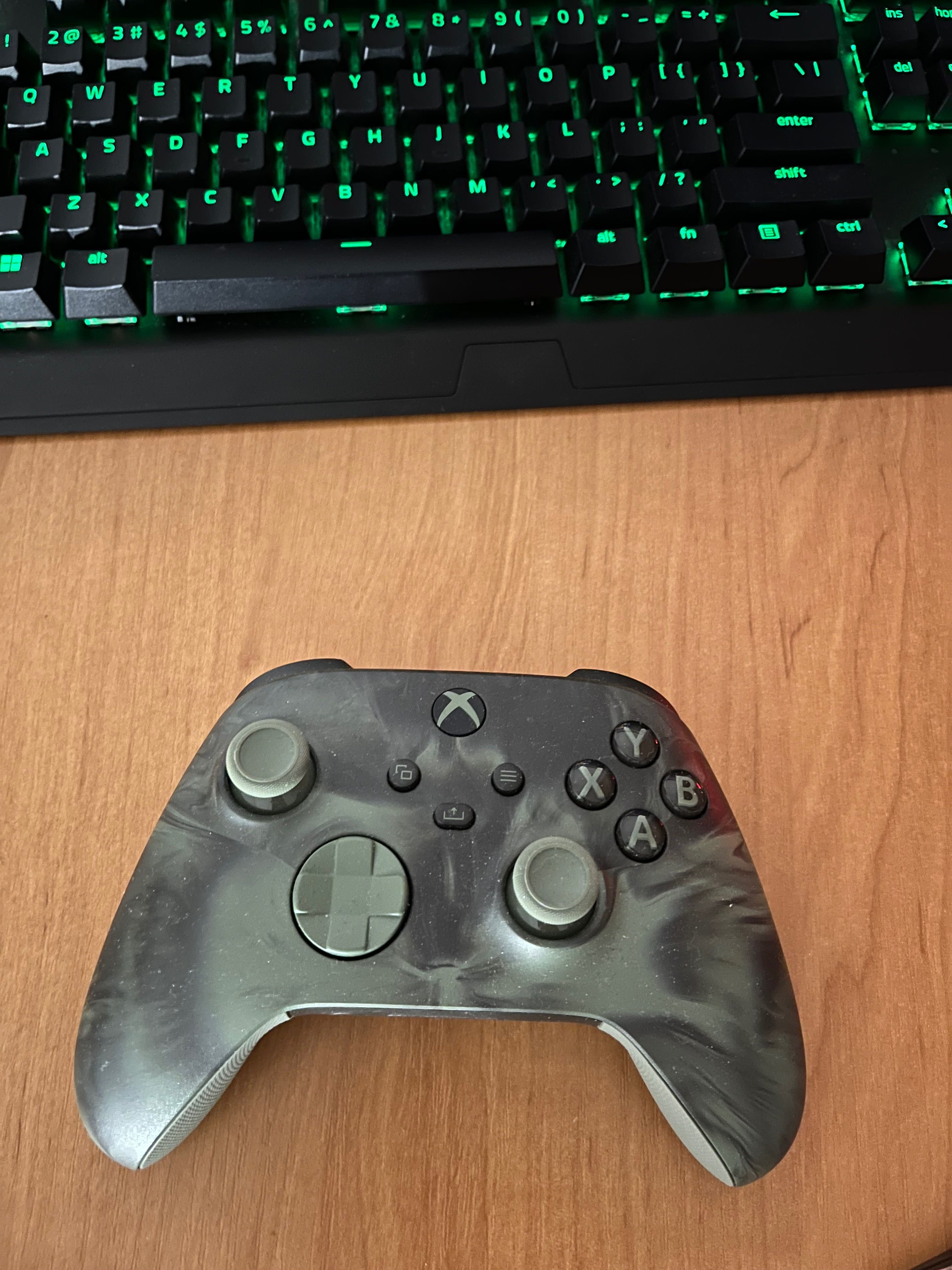 Kontroler Xbox series X/S/PC