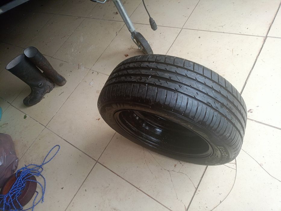 Felga stalowa z oponą