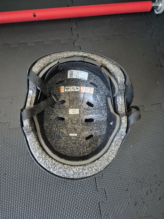 Capacete para Patins/Skate/Trotinete